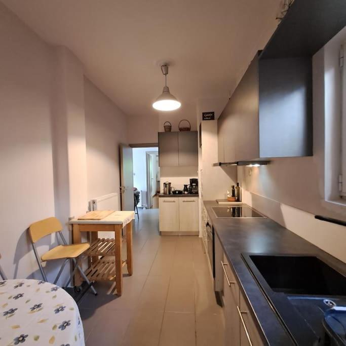20' From The Airport,20' From The Center Of Athens Apartment Exterior foto