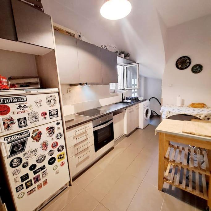 20' From The Airport,20' From The Center Of Athens Apartment Exterior foto